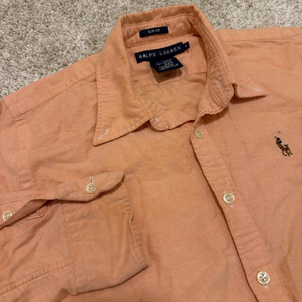 Y2Kโ Ralph Lauren Lightweight Cotton Slim Fit Button-Down Shirt | Peach | Medium